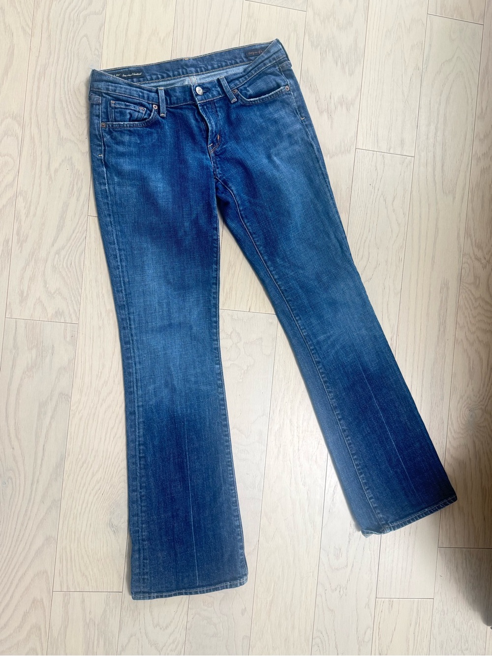 Citizens of Humanity Kelly Stretch Low Waist  Bootcut Jeans Size 28